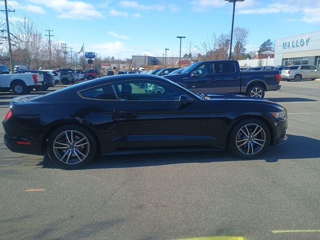 2017 Ford Mustang EcoBoost