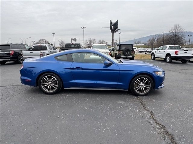 2017 Ford Mustang EcoBoost