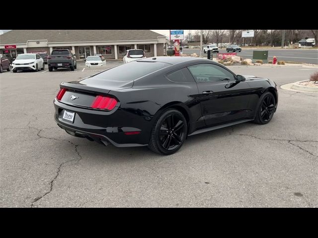 2017 Ford Mustang EcoBoost Premium