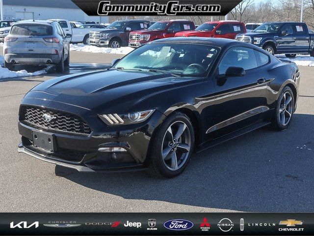 2017 Ford Mustang EcoBoost Premium