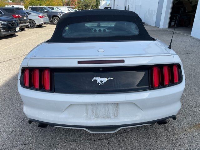 2017 Ford Mustang EcoBoost Premium