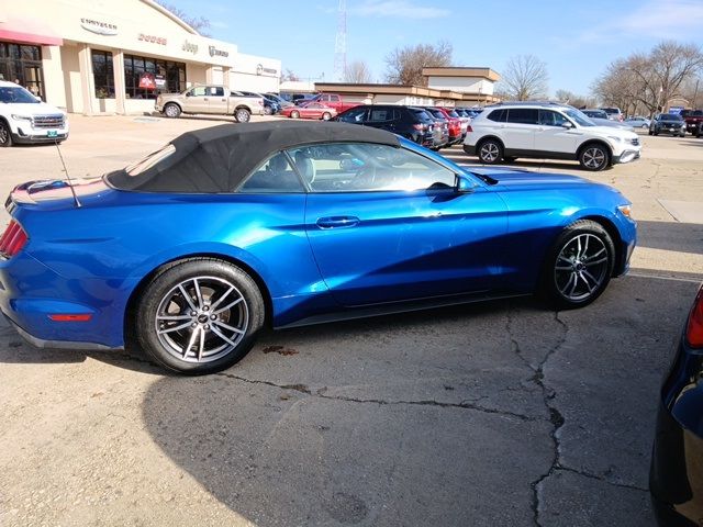 2017 Ford Mustang EcoBoost Premium