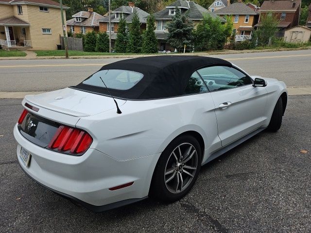 2017 Ford Mustang EcoBoost Premium