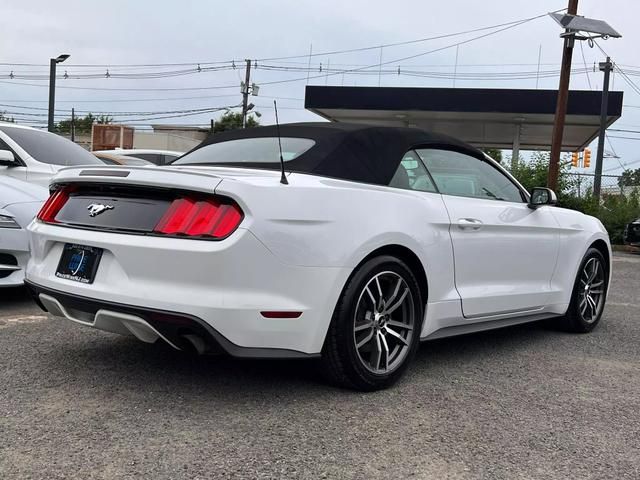 2017 Ford Mustang EcoBoost Premium