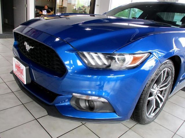 2017 Ford Mustang EcoBoost Premium