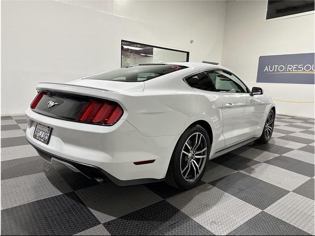 2017 Ford Mustang EcoBoost Premium