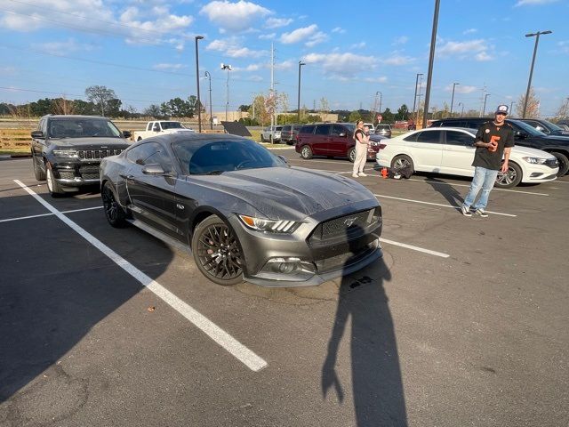 2017 Ford Mustang GT