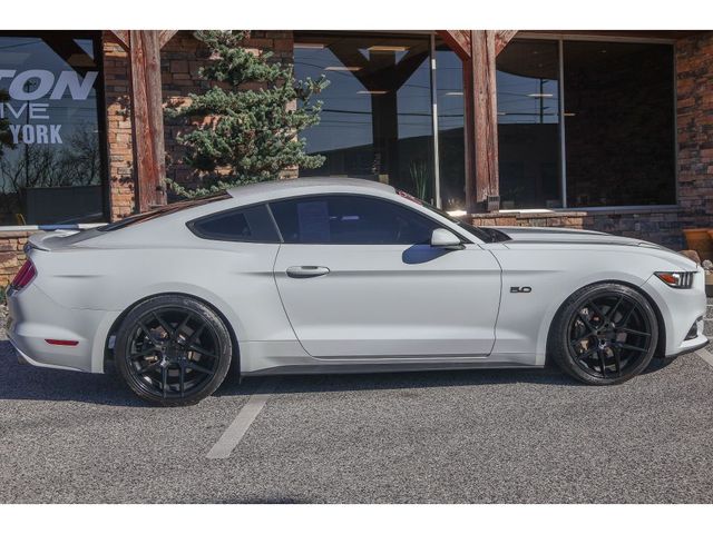 2017 Ford Mustang GT