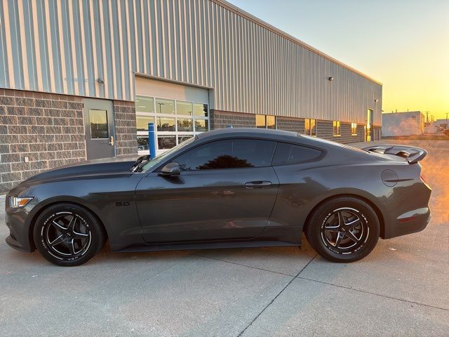 2017 Ford Mustang 