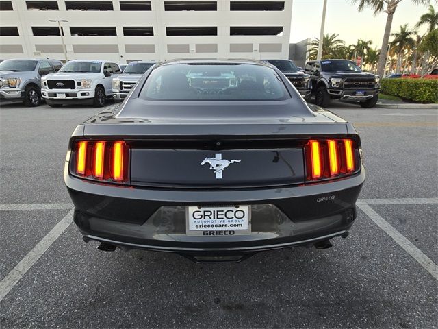 2017 Ford Mustang V6