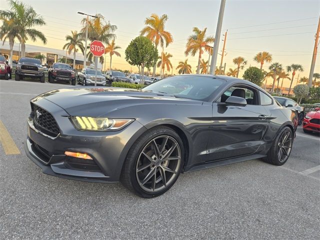 2017 Ford Mustang V6