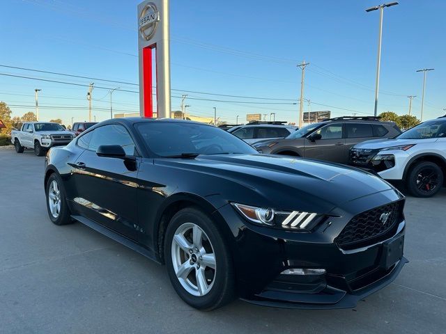 2017 Ford Mustang V6