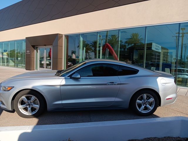 2017 Ford Mustang V6