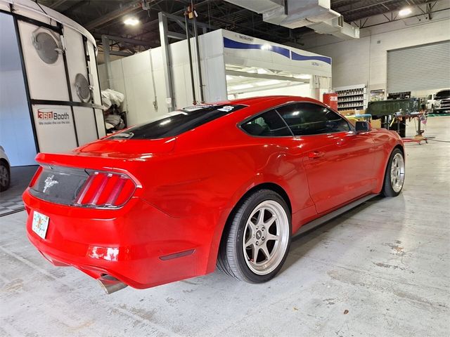 2017 Ford Mustang V6