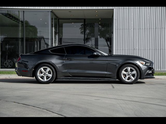 2017 Ford Mustang V6