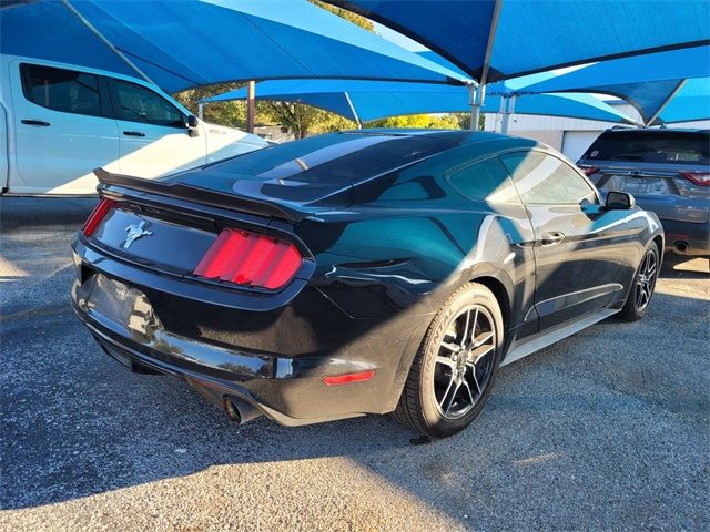 2017 Ford Mustang V6