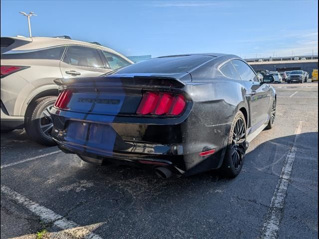 2017 Ford Mustang V6