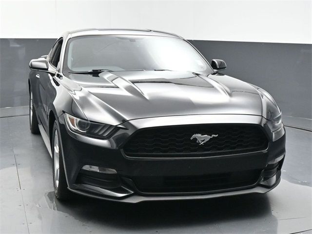 2017 Ford Mustang V6