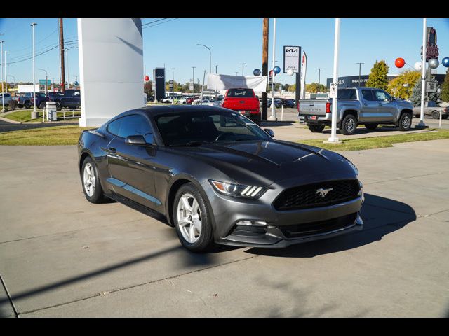 2017 Ford Mustang V6