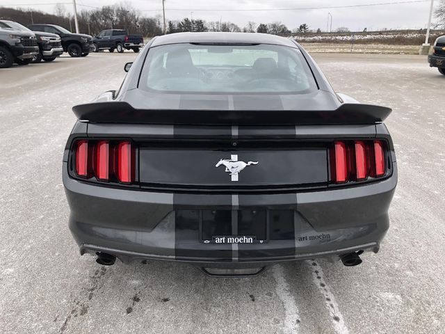 2017 Ford Mustang V6