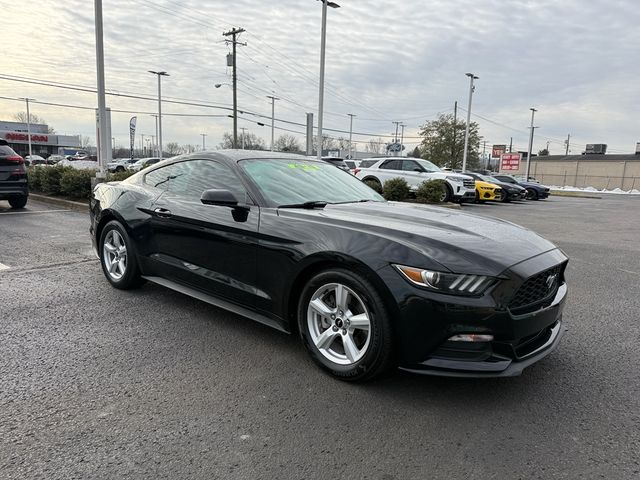 2017 Ford Mustang V6