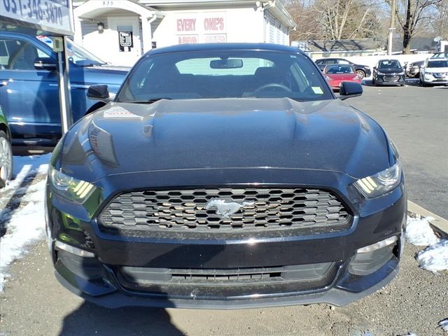 2017 Ford Mustang V6