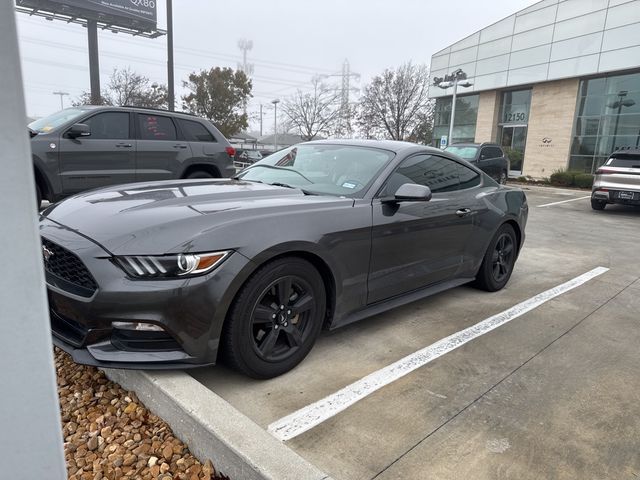 2017 Ford Mustang V6