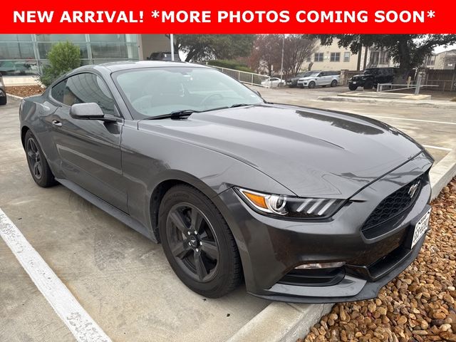 2017 Ford Mustang V6