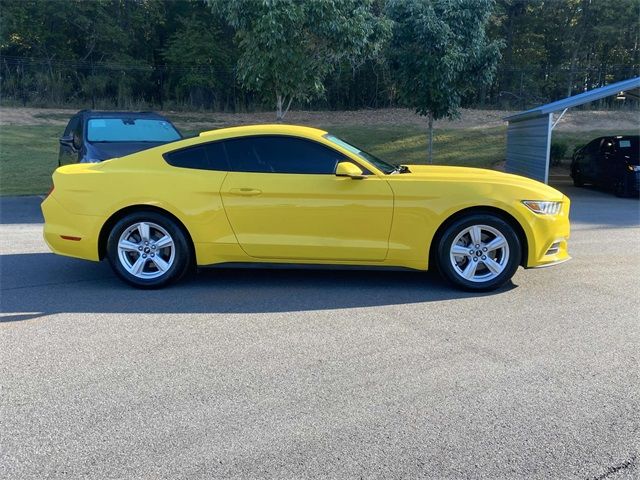 2017 Ford Mustang V6