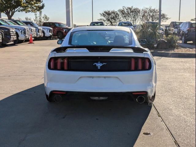 2017 Ford Mustang V6