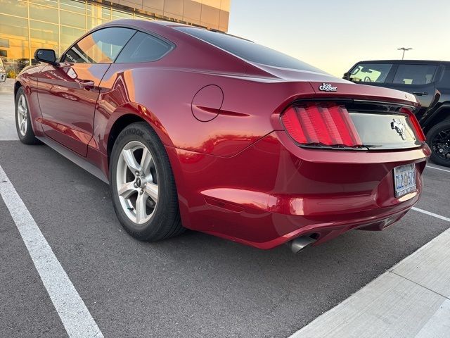 2017 Ford Mustang V6