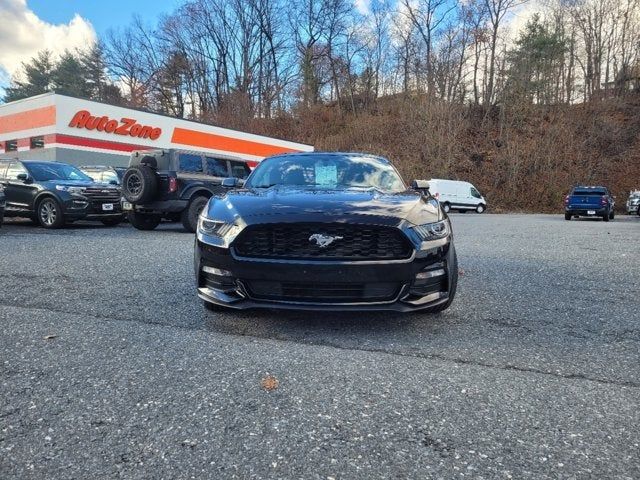 2017 Ford Mustang V6