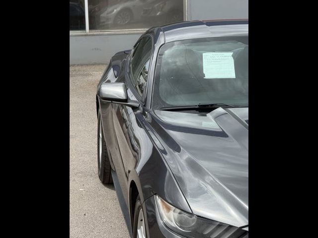 2017 Ford Mustang V6