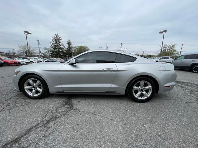 2017 Ford Mustang V6