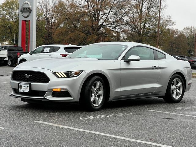 2017 Ford Mustang V6