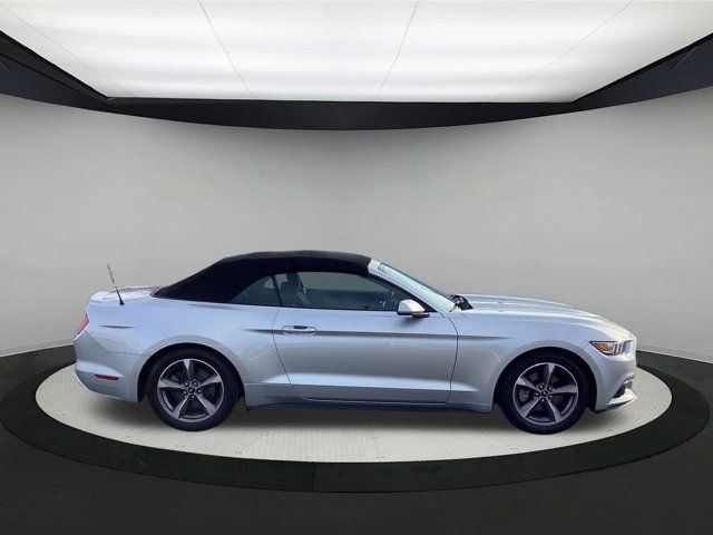 2017 Ford Mustang V6