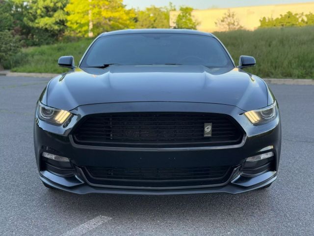 2017 Ford Mustang V6