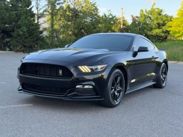 2017 Ford Mustang V6