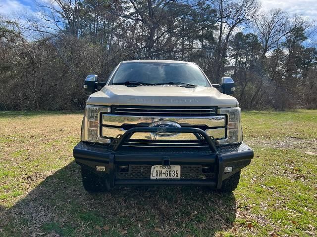 2017 Ford F-250 Lariat