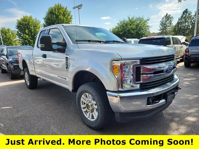 2017 Ford F-250 XLT