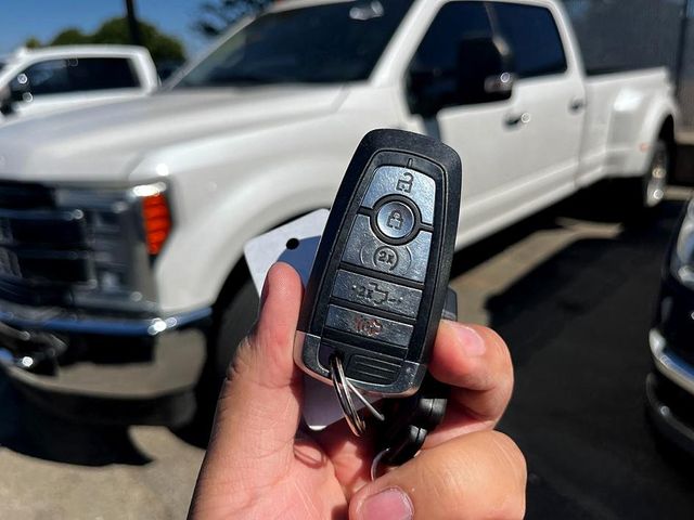 2017 Ford F-350 Platinum