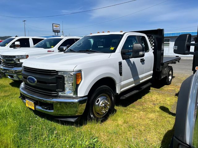 2017 Ford F-350 