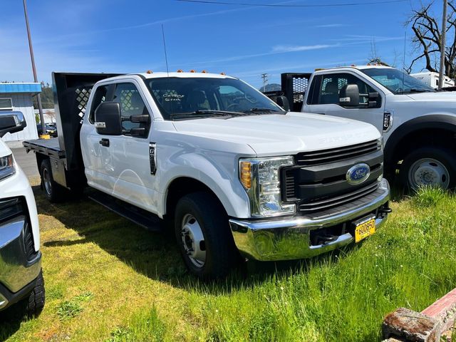 2017 Ford F-350 