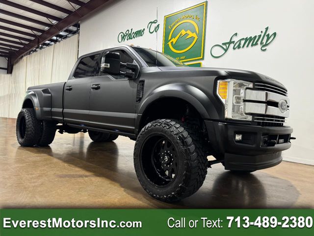 2017 Ford F-450 Lariat