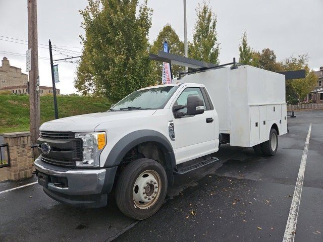 2017 Ford F-550 XL