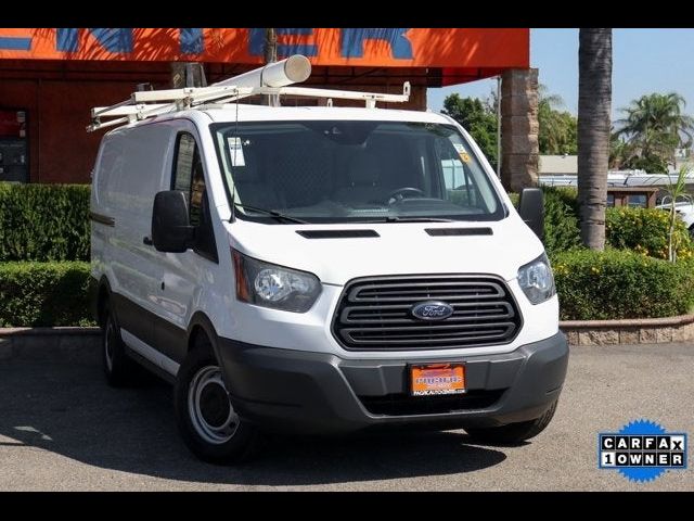 2017 Ford Transit Base