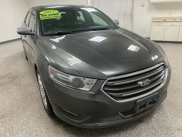 2017 Ford Taurus Limited