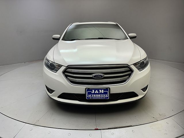 2017 Ford Taurus SEL