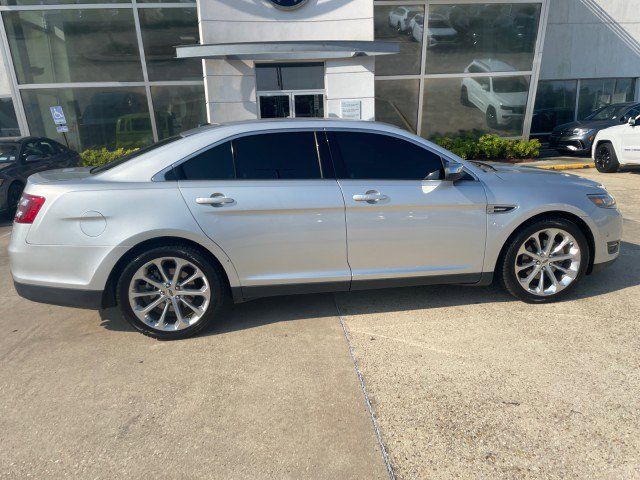 2017 Ford Taurus Limited