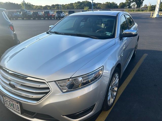 2017 Ford Taurus Limited